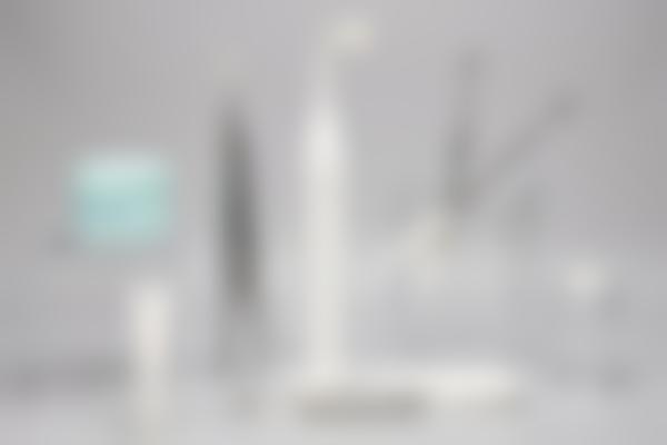 牙套究竟怎么选？这份正畸指南帮你避坑
