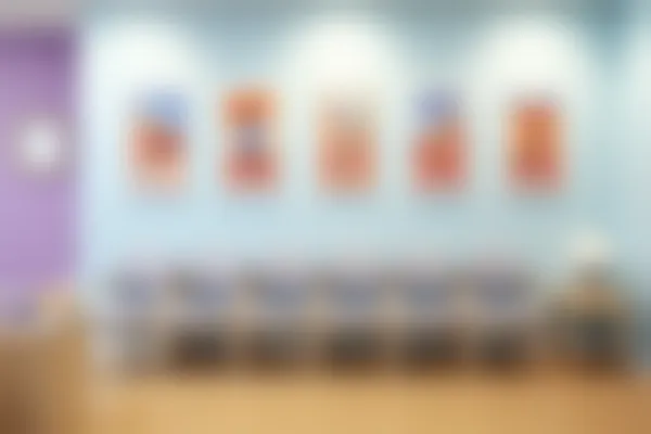 东莞东城莞大口腔门诊部牙周治疗价格表：原价800元起，现仅需600元起，优异优惠，欢迎前来体验！