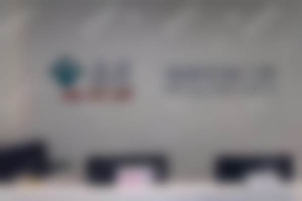 郑州二七拜尔澳华口腔门诊部