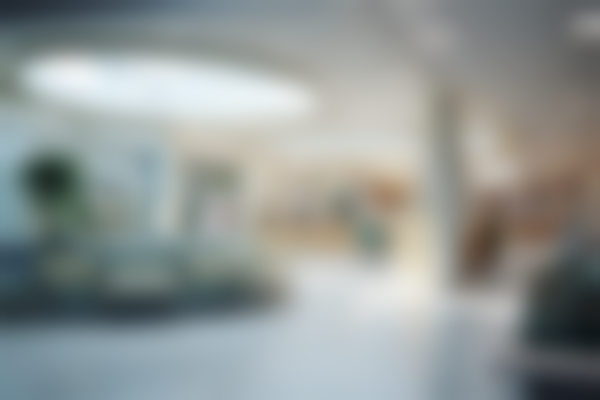 茂名市电白区佰年口腔