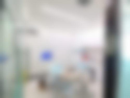 喀什现代口腔门诊部